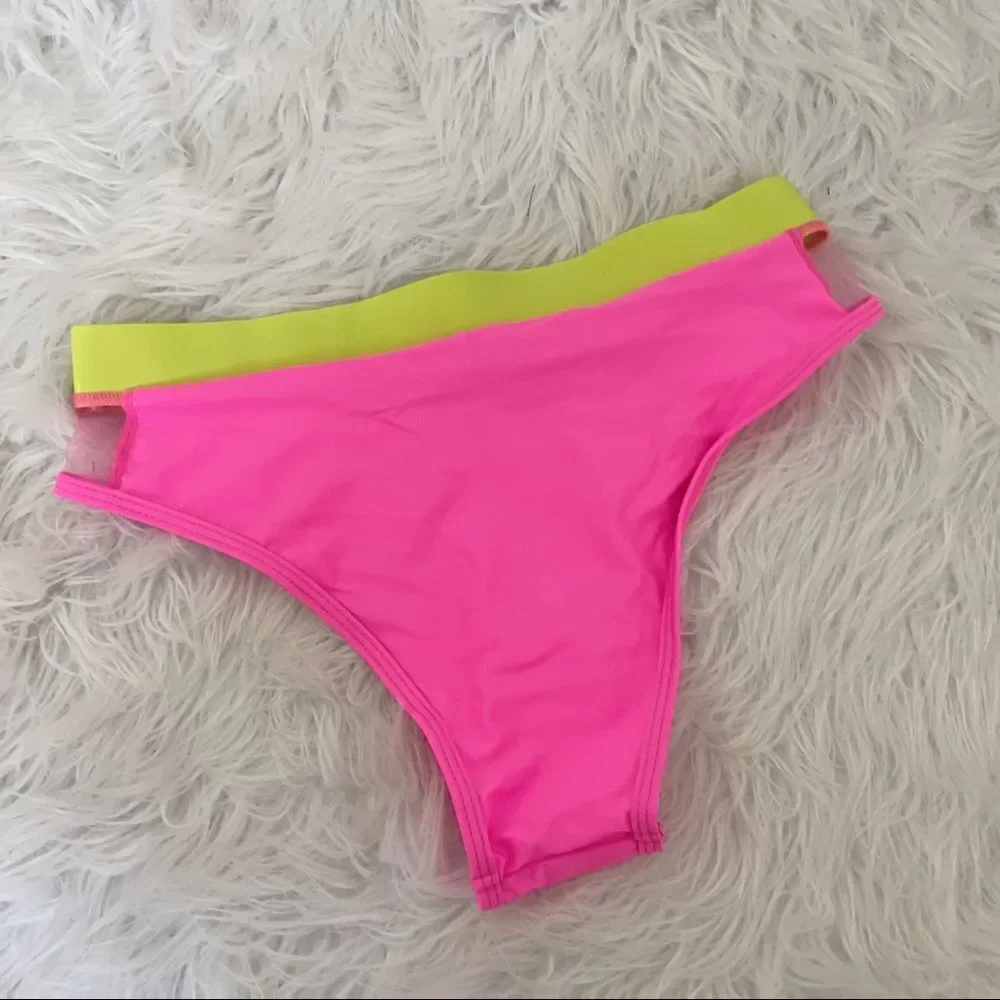 ⭕️ Swimwear Swimsuit 2 Piece Hot Neon Bright Pink Medium